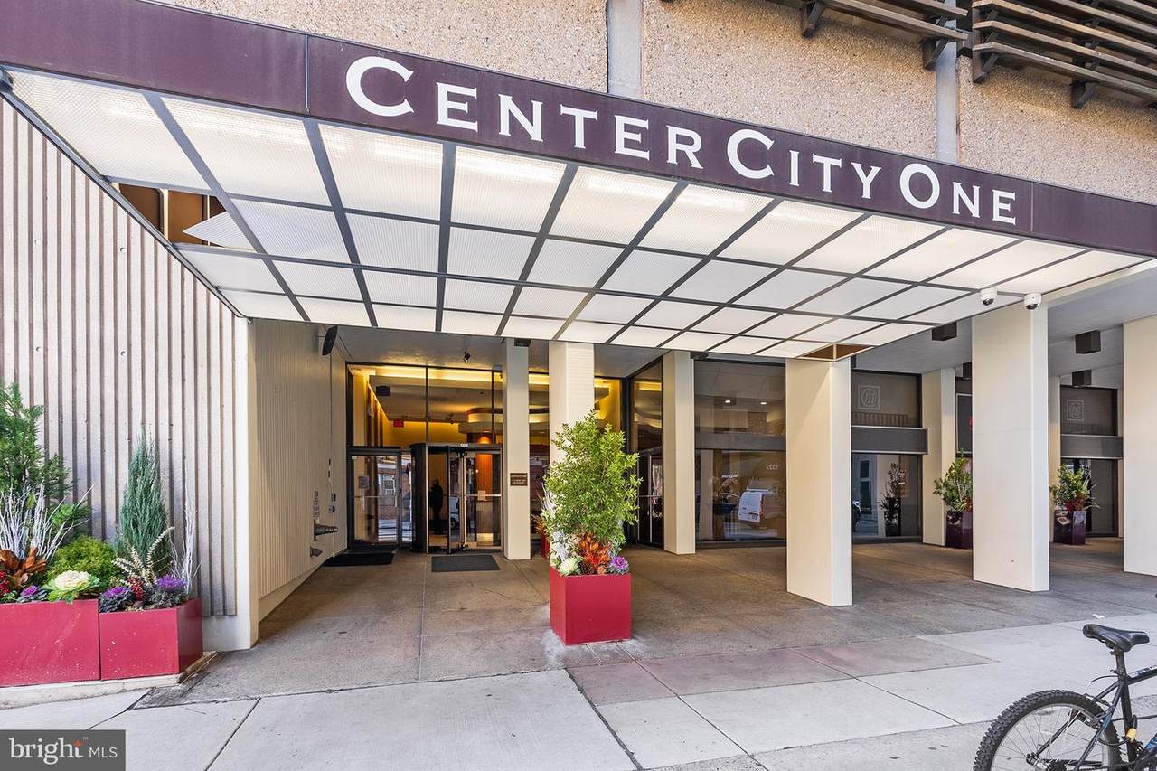 1326-42 Spruce Street - Photo 1