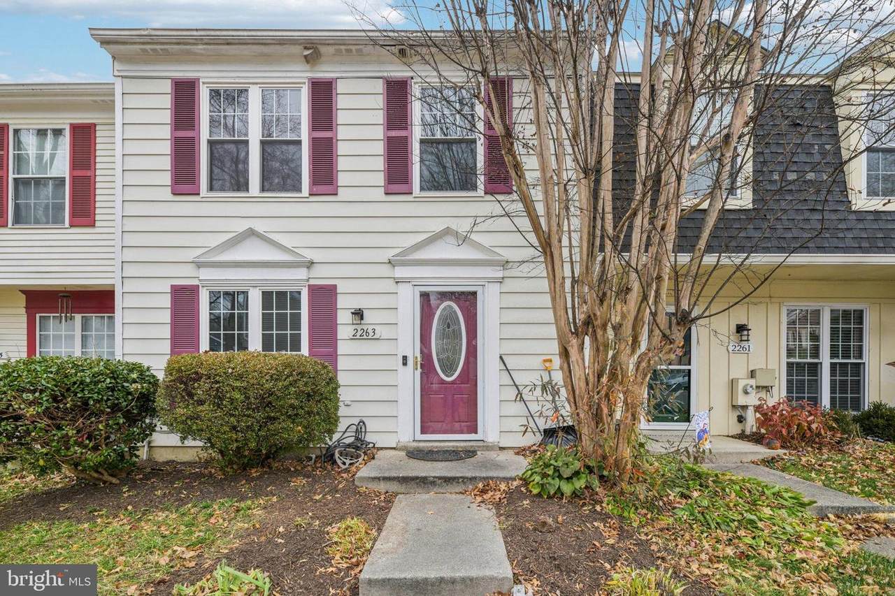 2263 Prince Of Wales Court - Photo 1