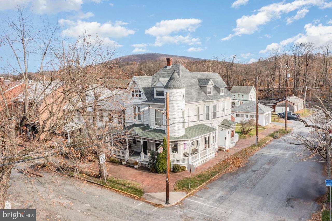 67 2ND Street - Photo 1