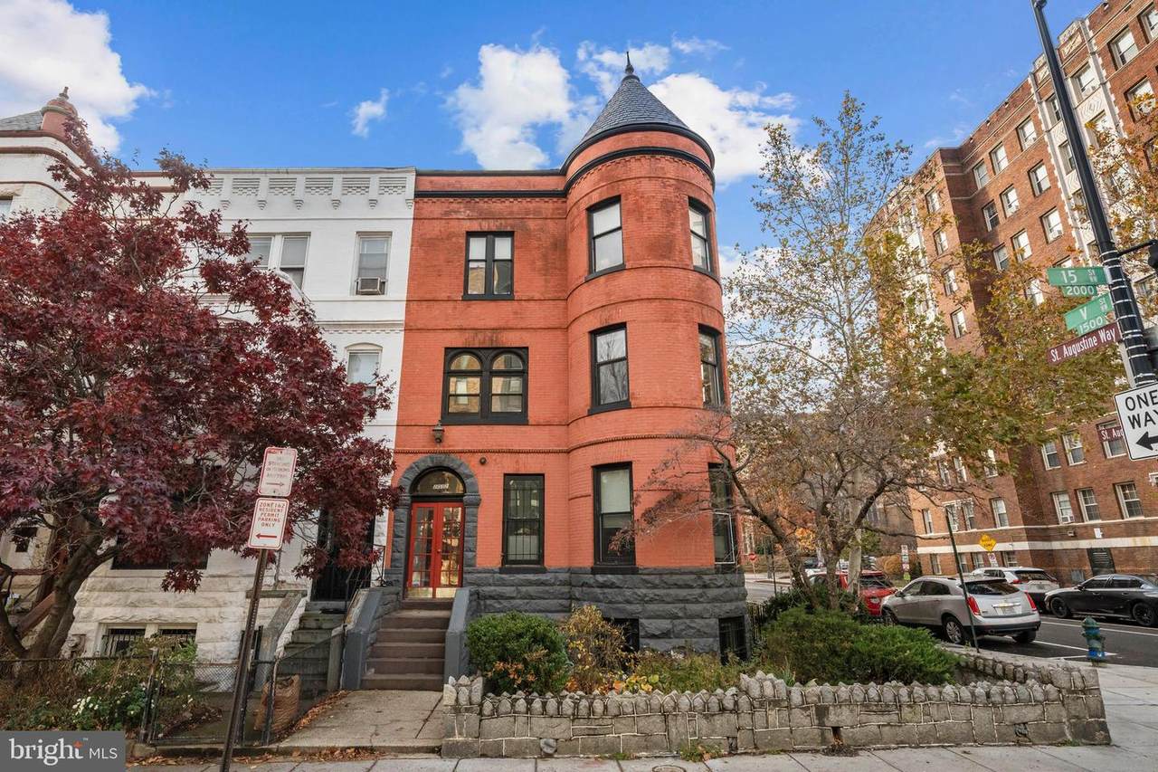 2032 15TH Street - Photo 1