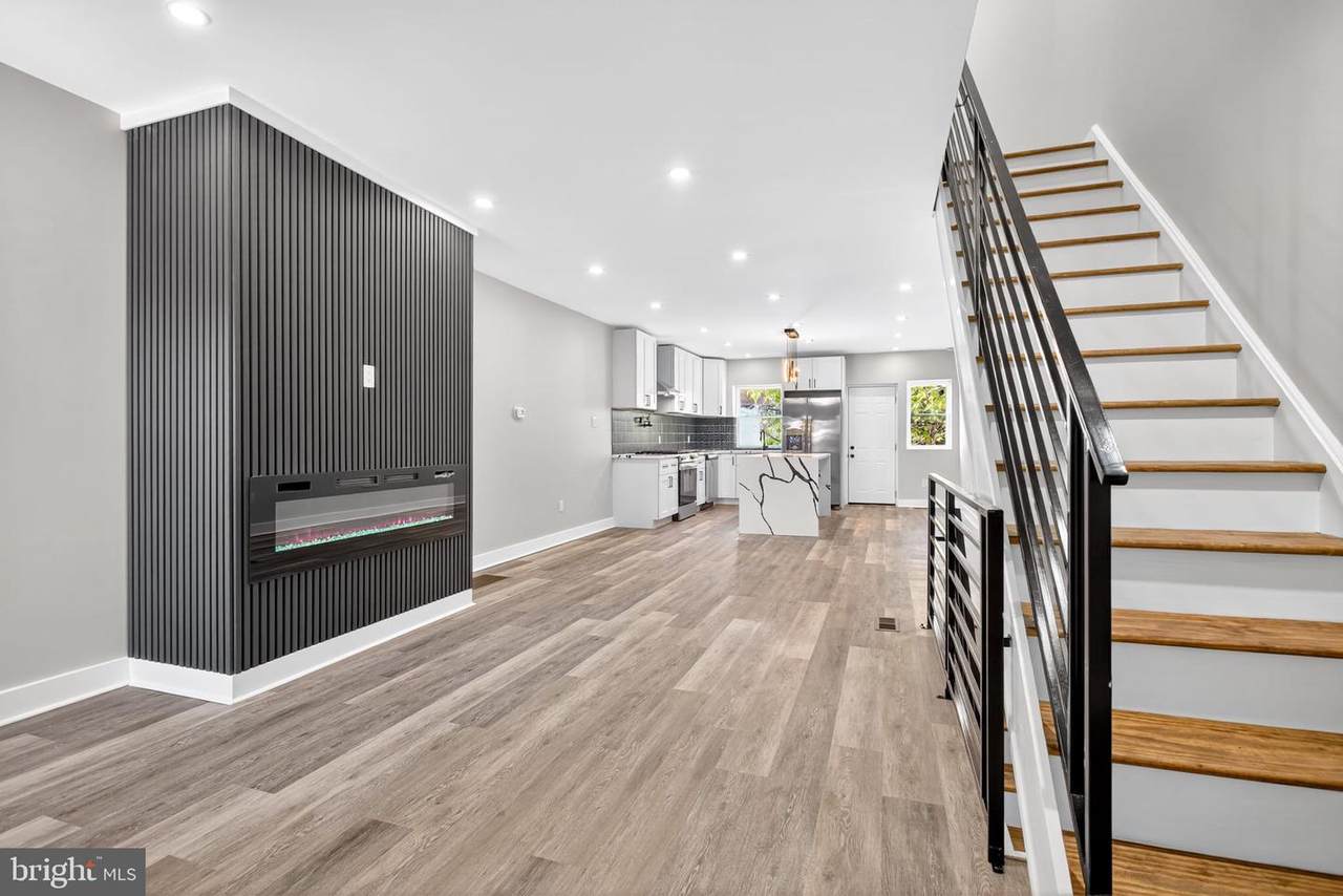 2658 68TH Street - Photo 1