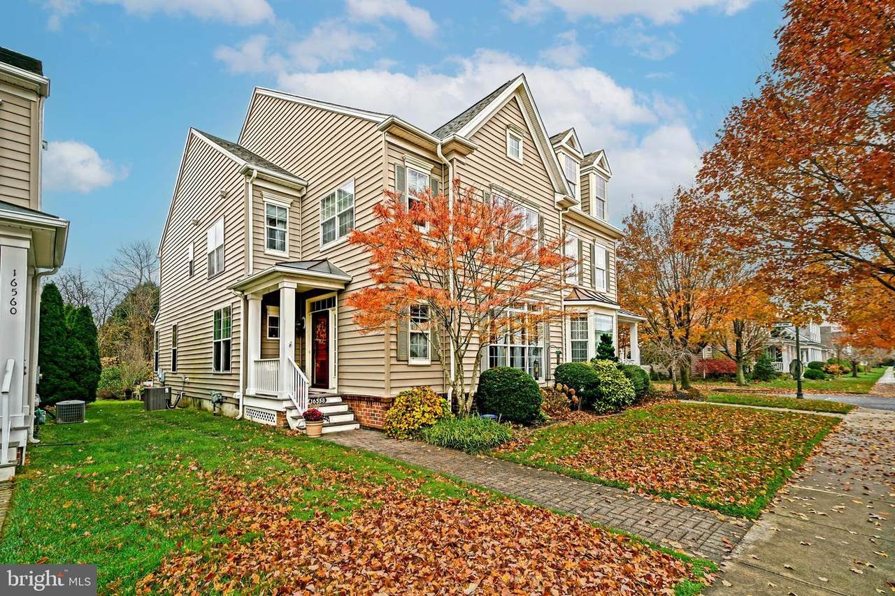 16558 Howard Millman Lane - Photo 1