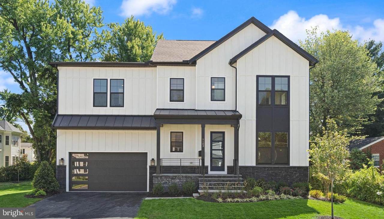 903 Hillcrest Drive - Photo 1