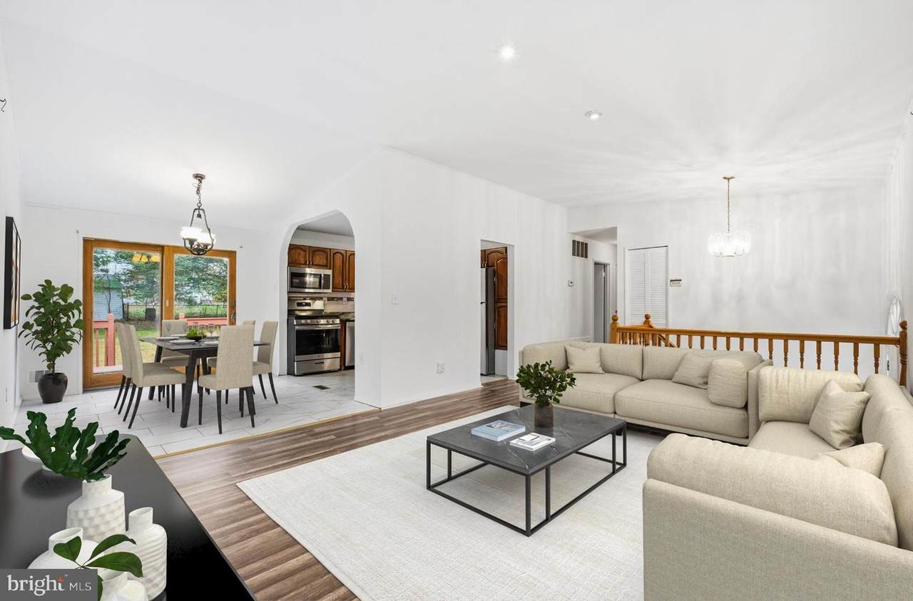 80 Mitchell Avenue - Photo 1