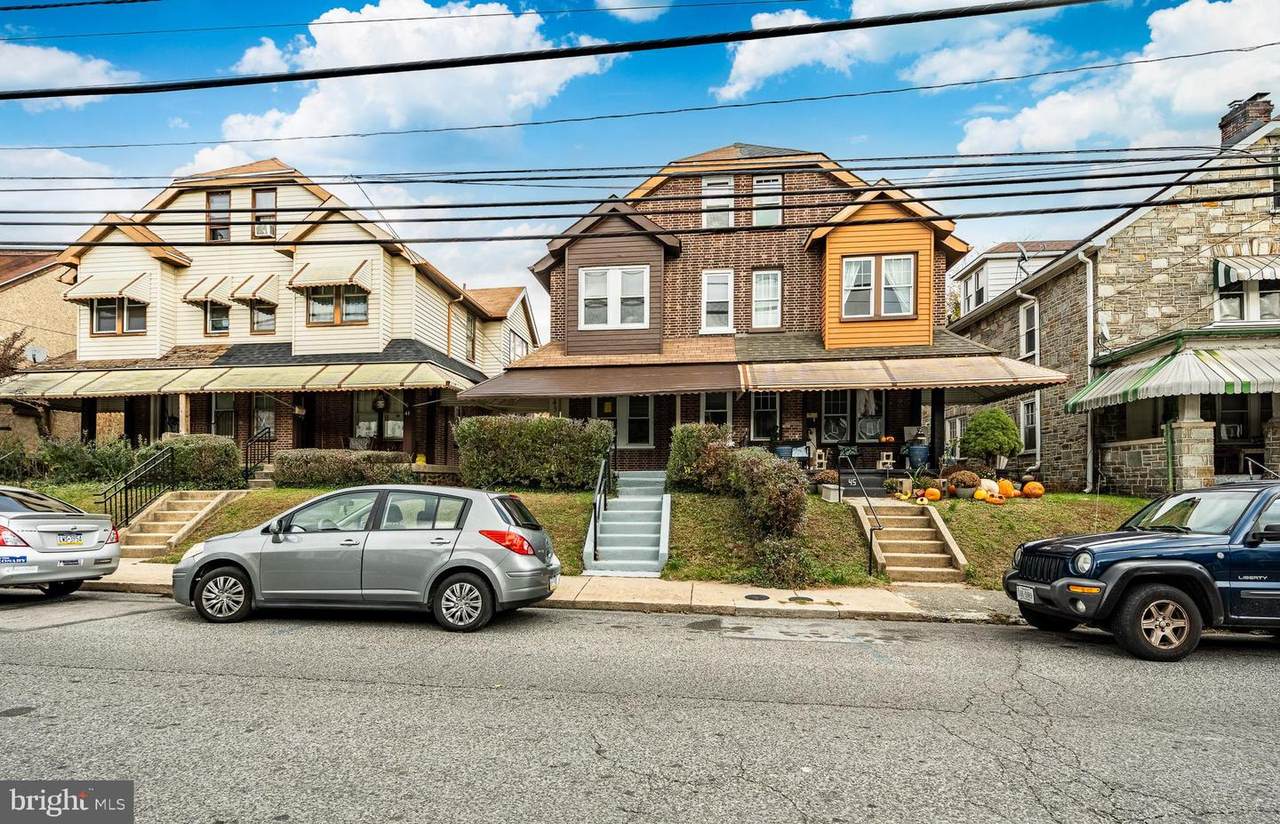 43 5TH Avenue - Photo 1