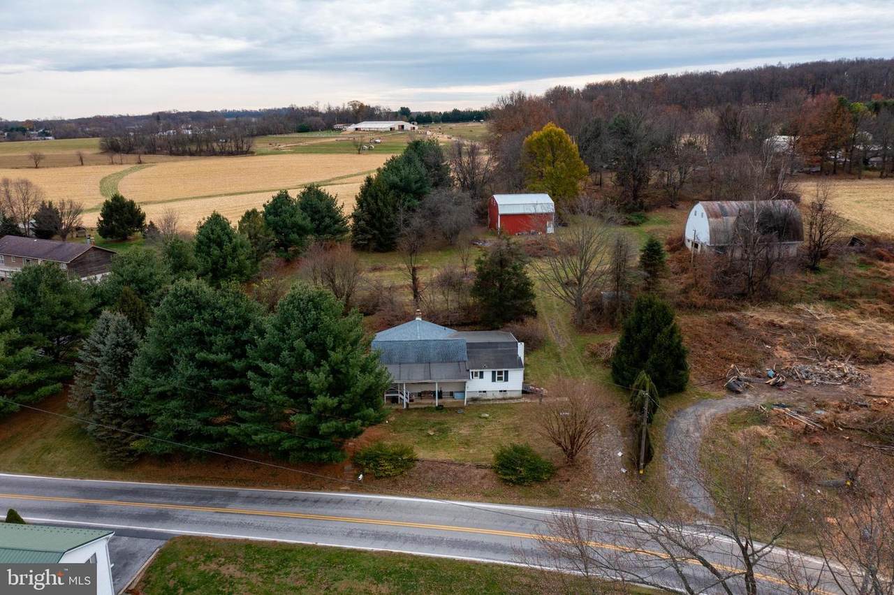 1406 Richmond Road - Photo 1