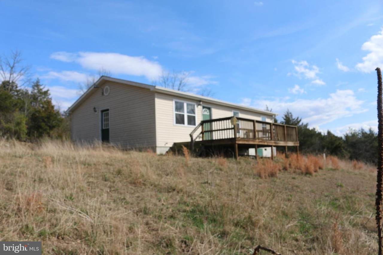156 Squirrel Den Road - Photo 1