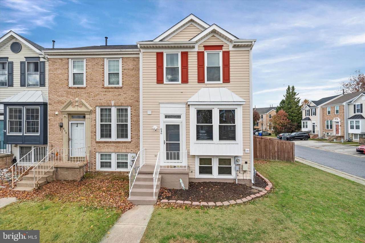 646 Corsica Avenue - Photo 1