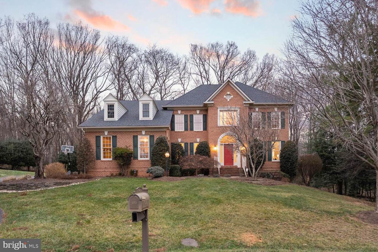 1050 Northfalls Court - Photo 1