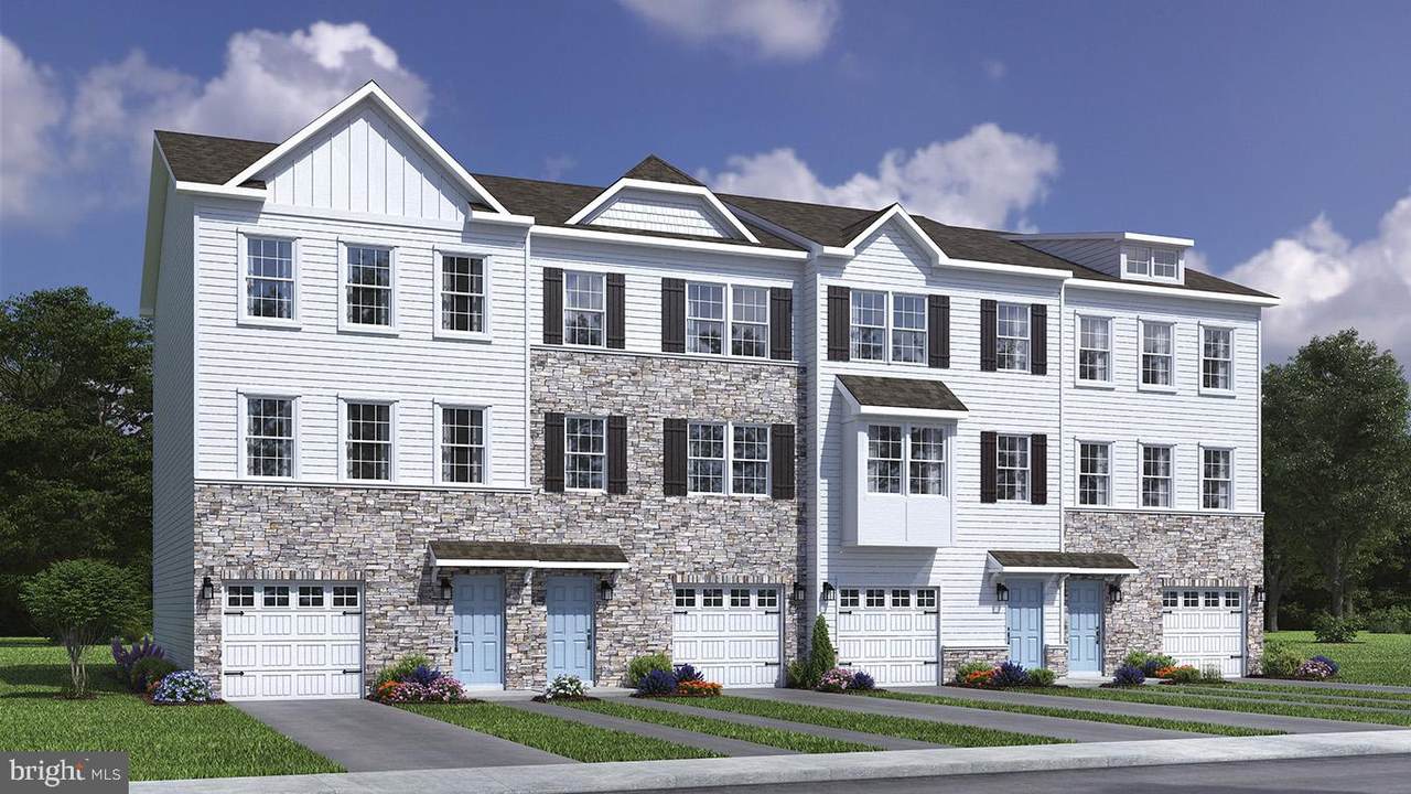 219 Independence Court - Photo 1