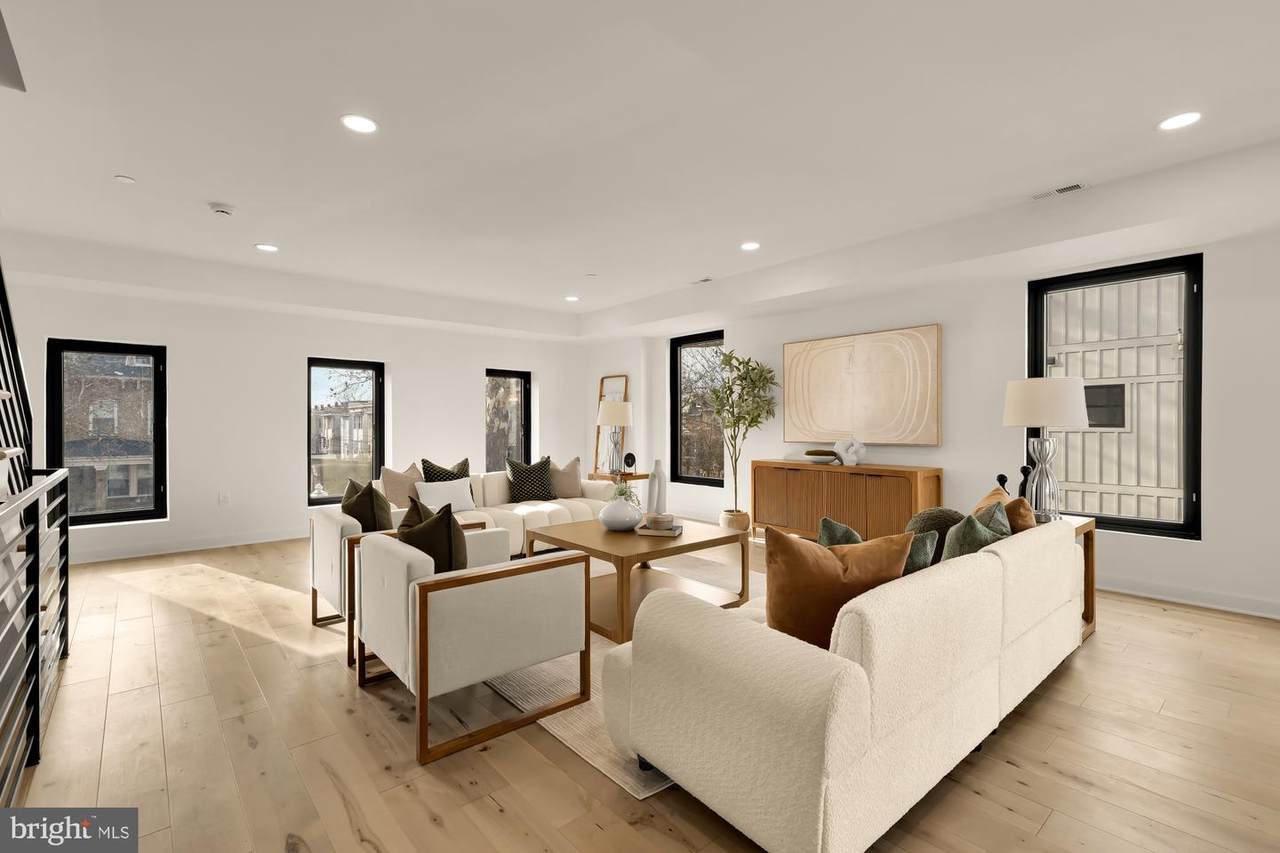 641 Quebec Place - Photo 1