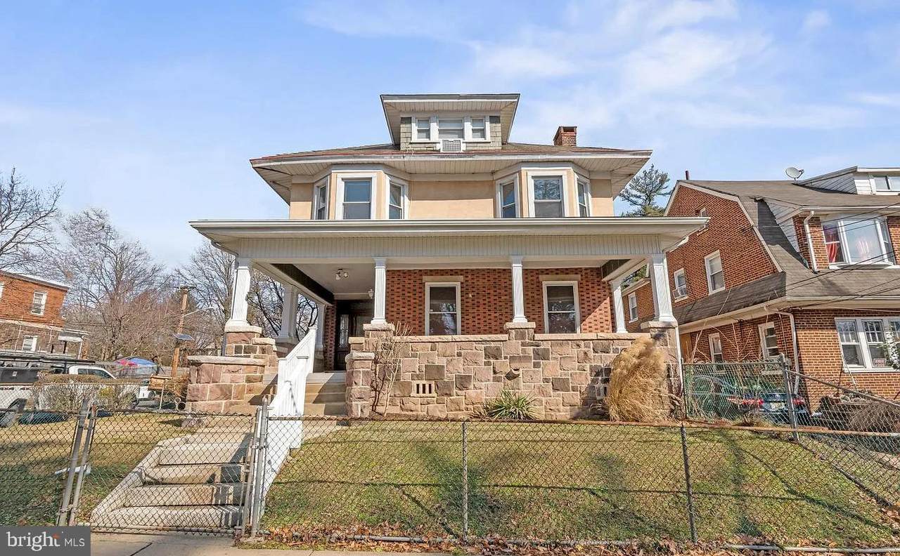 1050 Stuyvesant Avenue - Photo 1