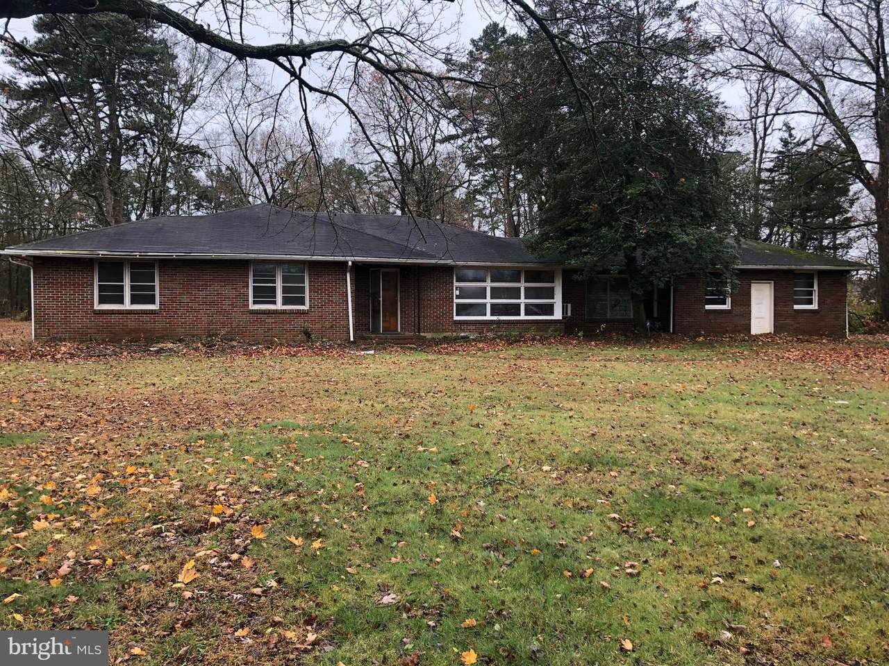 571 Sherman Avenue - Photo 1