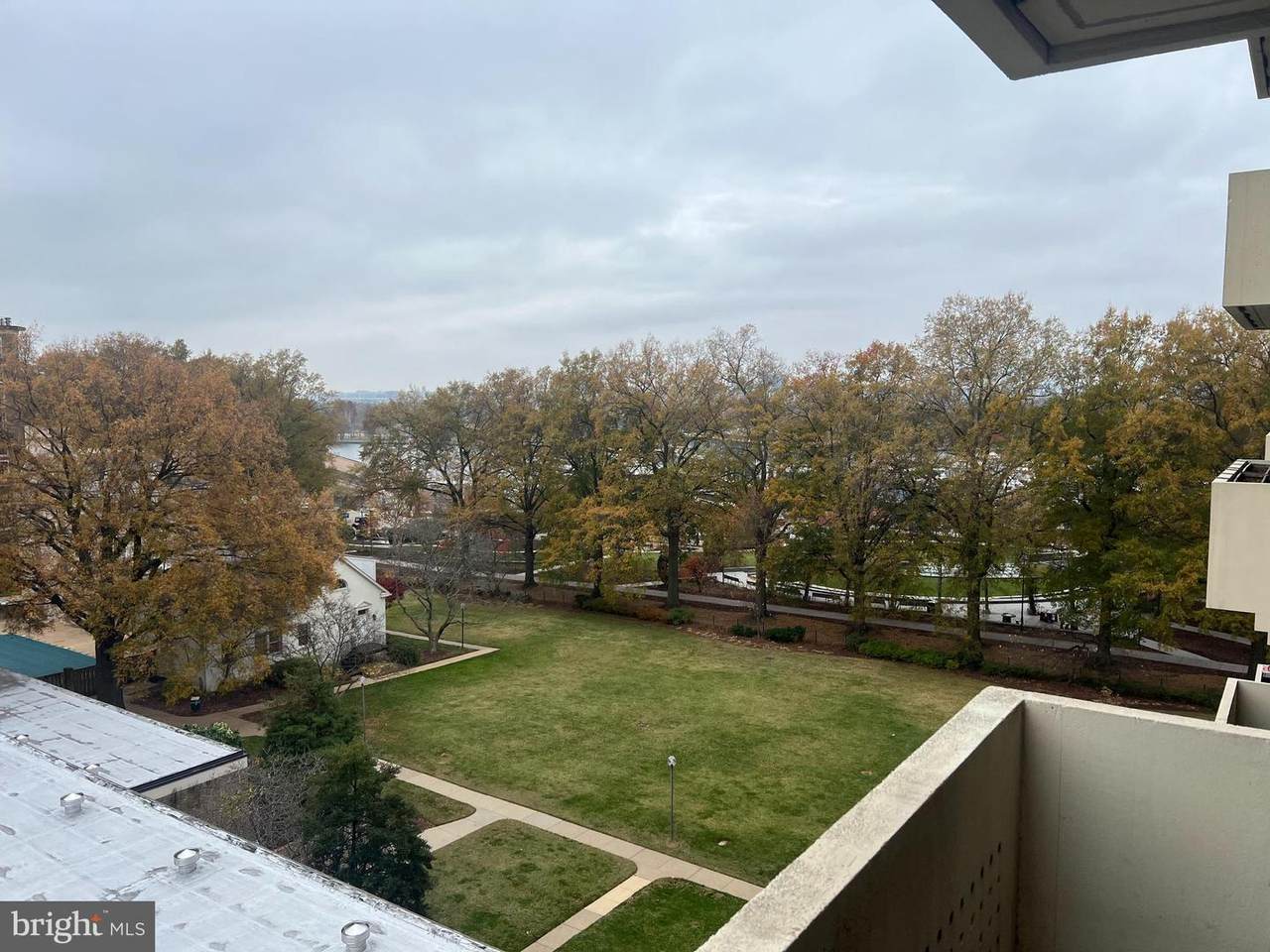 490 M Street - Photo 1