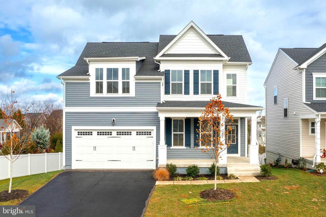 101 Goshen Place - Photo 1