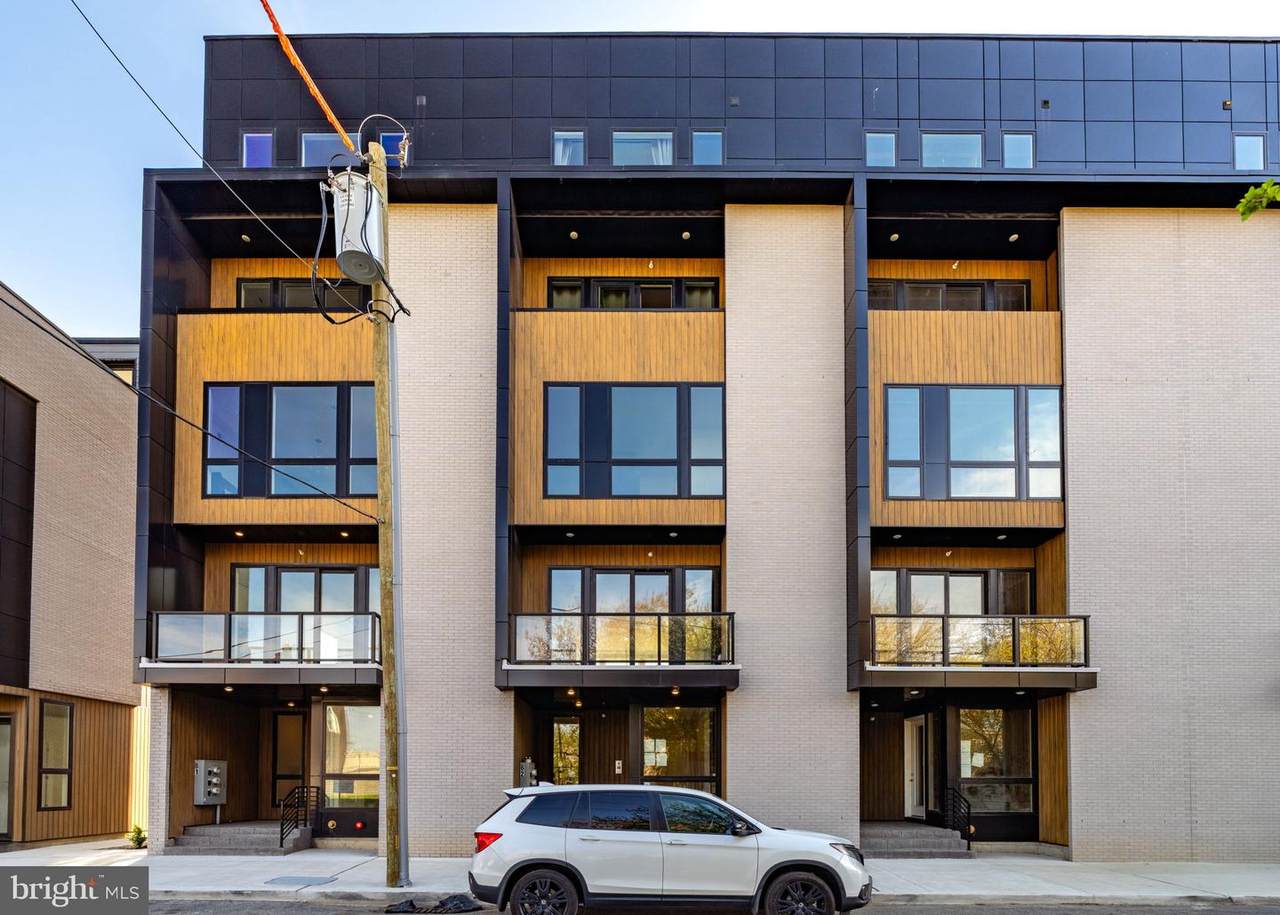 2201 Somerset Street - Photo 1