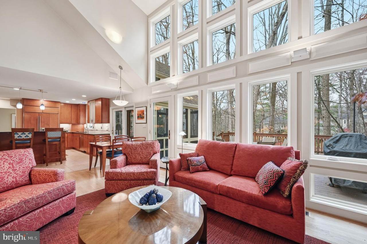 2218 Wakerobin Lane - Photo 1