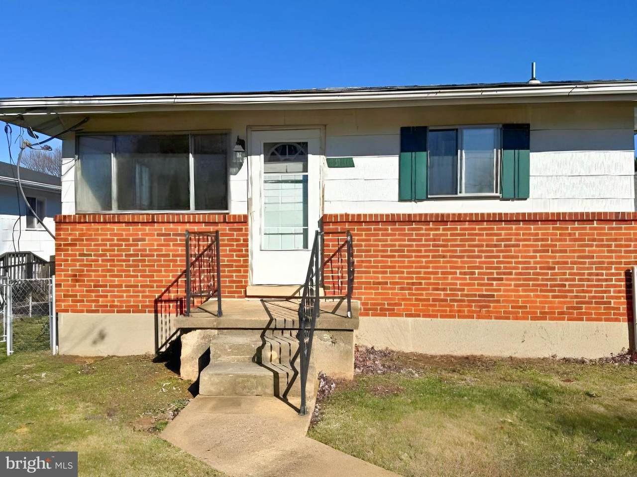 5936 Sunset Avenue - Photo 1