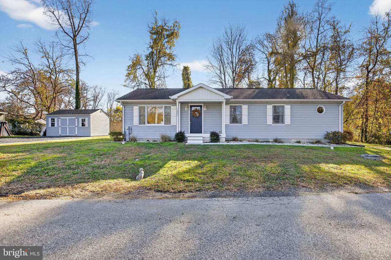 1001 Maple - Photo 1