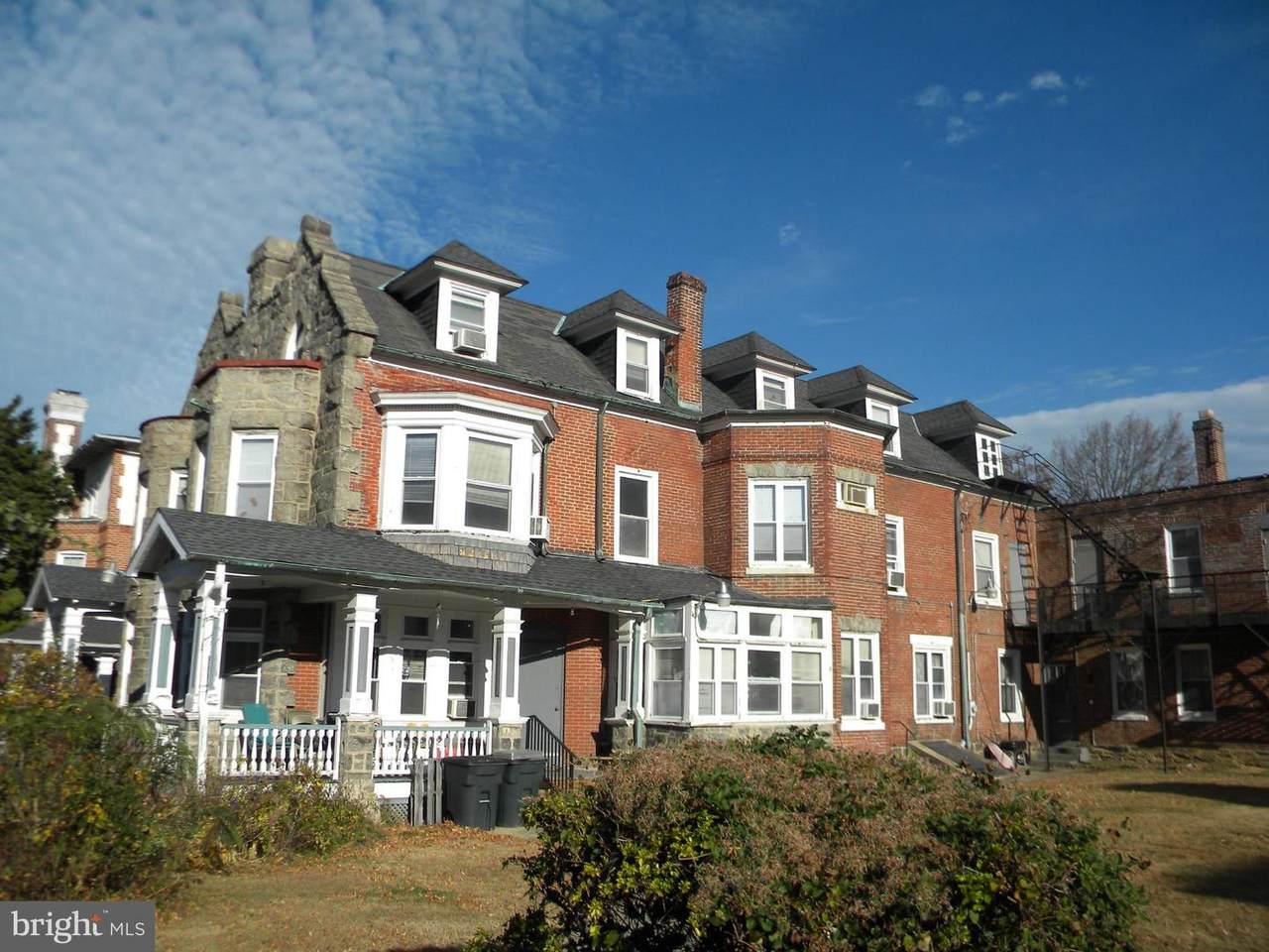 6323-25 Burbridge Street - Photo 1