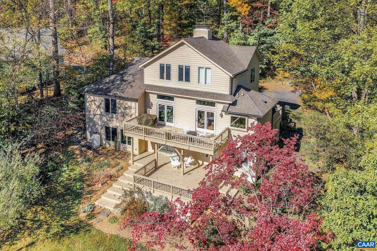 987 Rodes Farm Dr - Photo 1