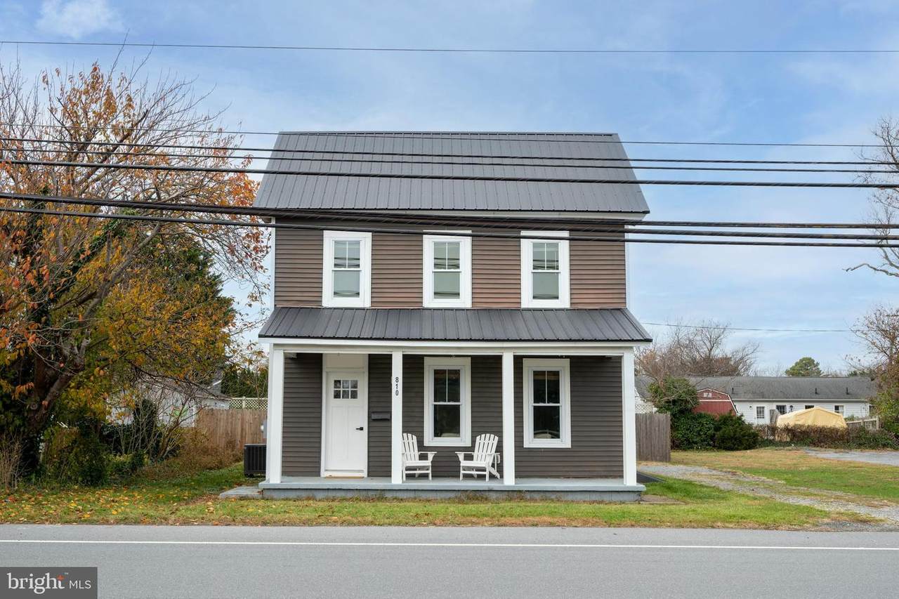 810 Kings Highway - Photo 1