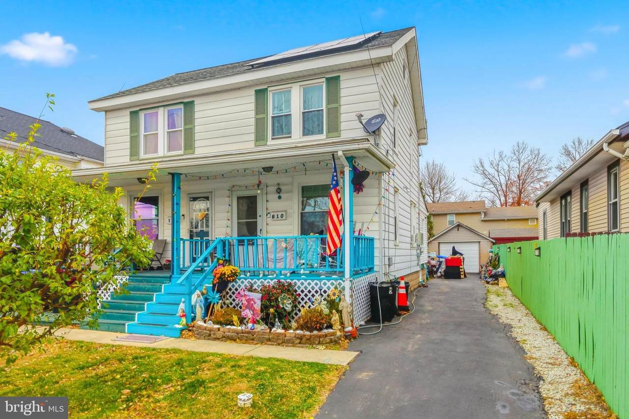 810 Pleasant Avenue - Photo 1