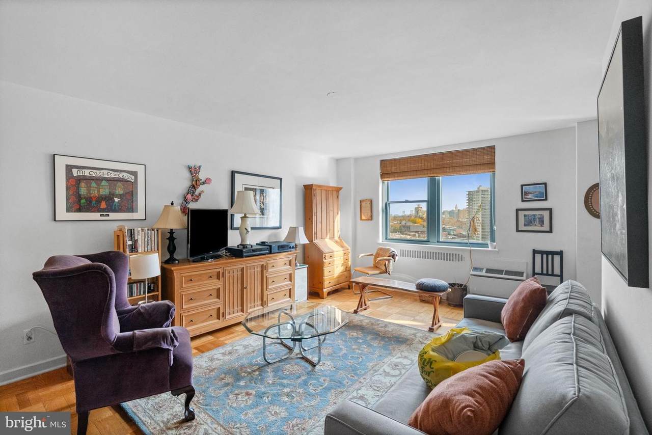 2601 Pennsylvania Avenue - Photo 1