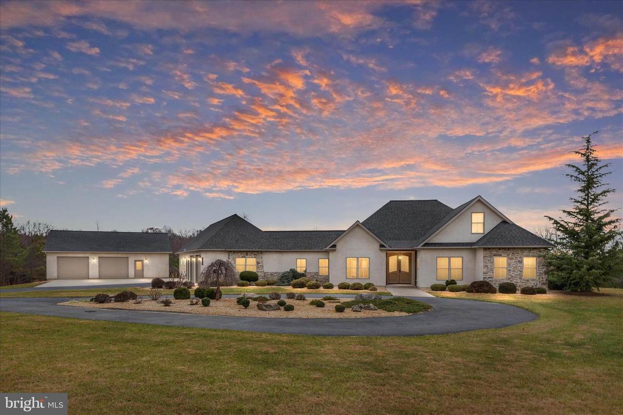 2996 Hawk Lane - Photo 1