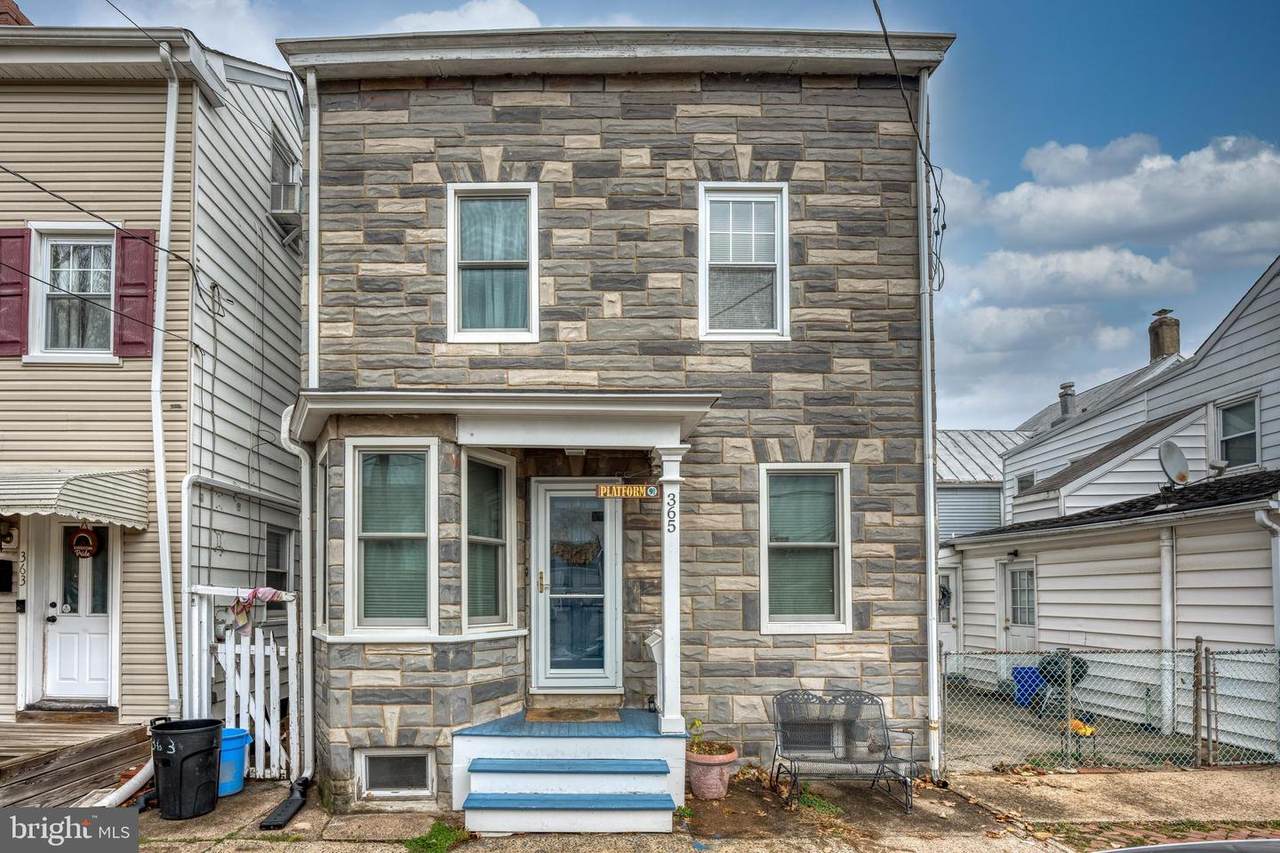 365 Prince Street - Photo 1