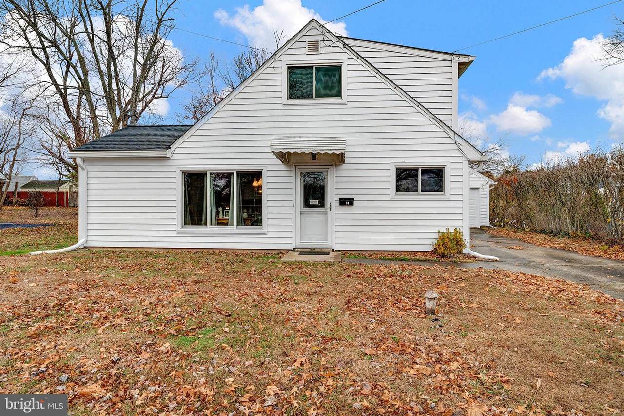 51 Farrell Avenue - Photo 1