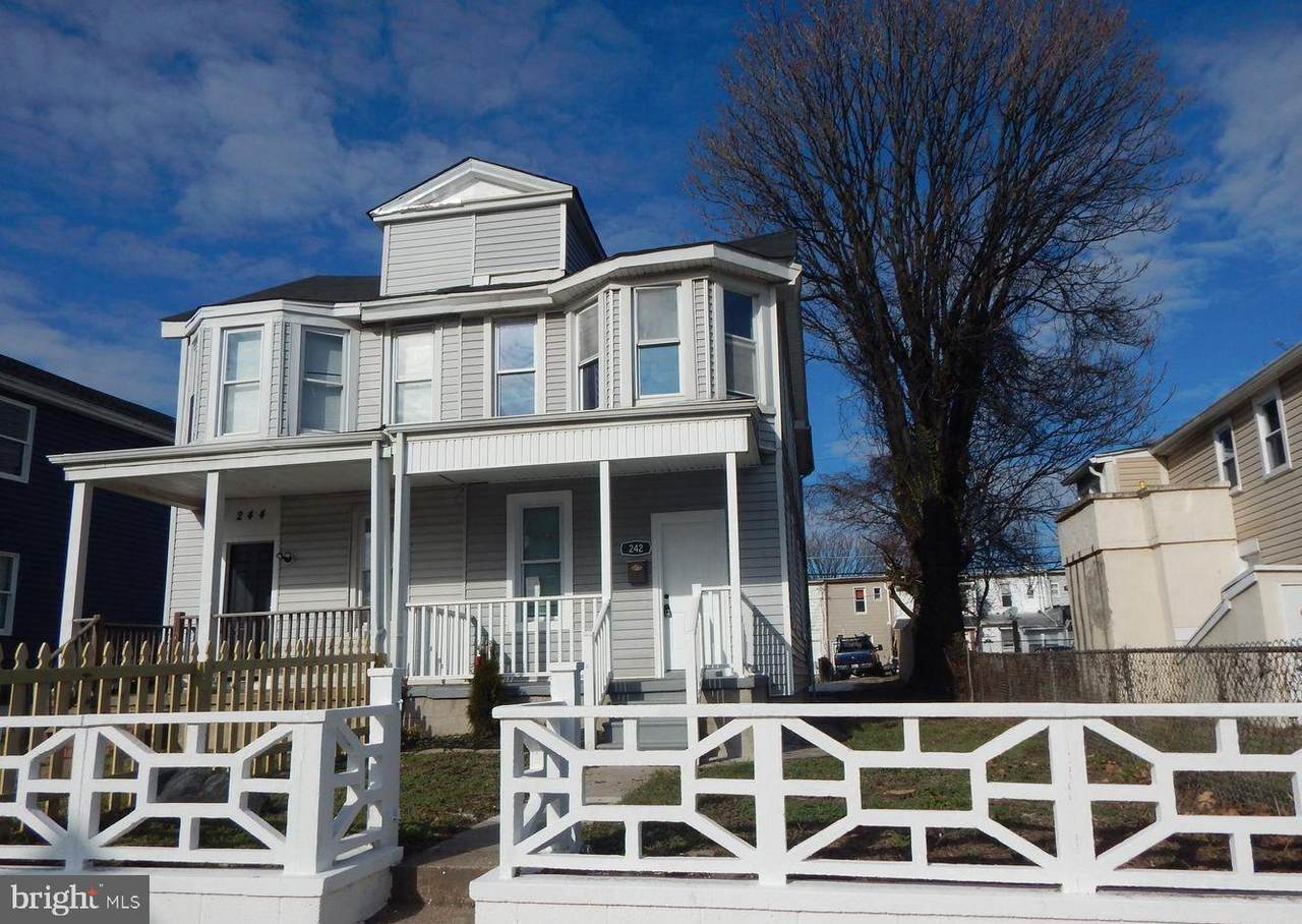 242 Riverview Avenue - Photo 1