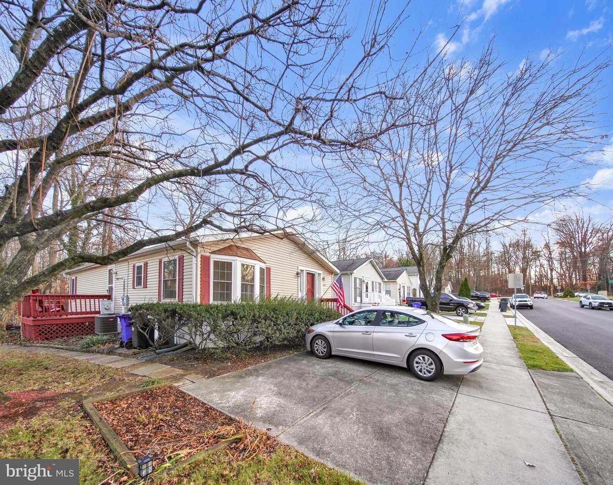 7679 Old Rockbridge Drive - Photo 1