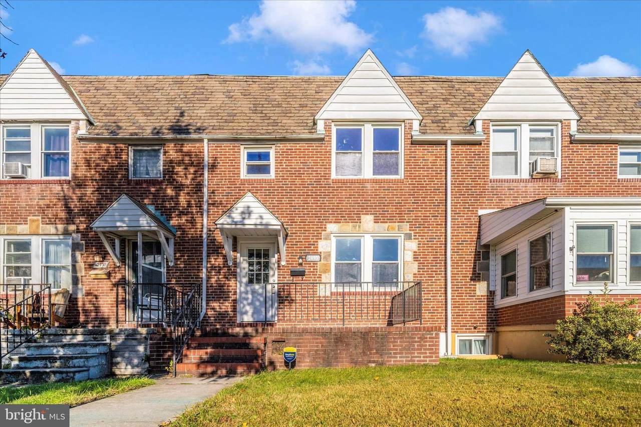 2493 Fairway - Photo 1