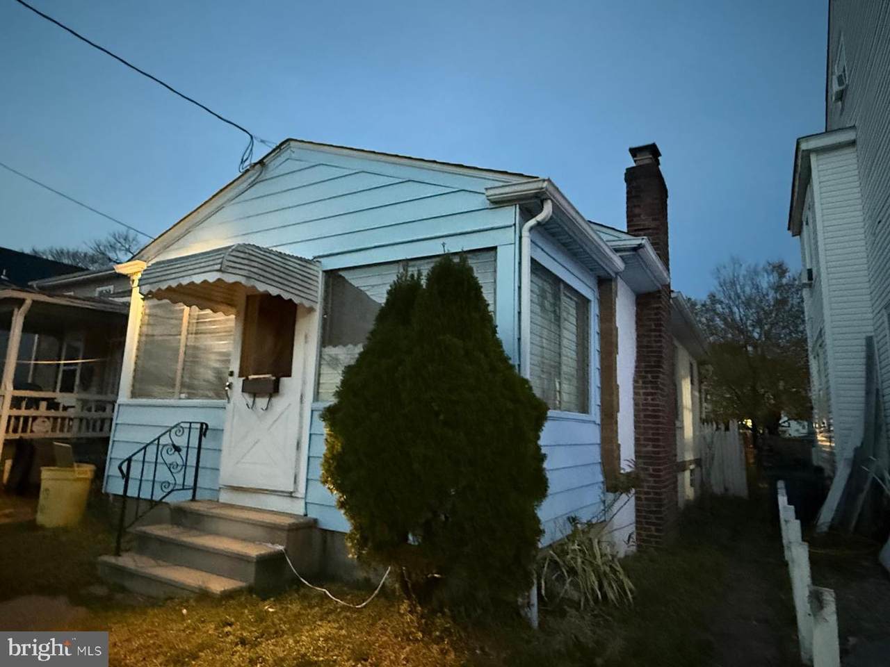 258 Lynwood Avenue - Photo 1