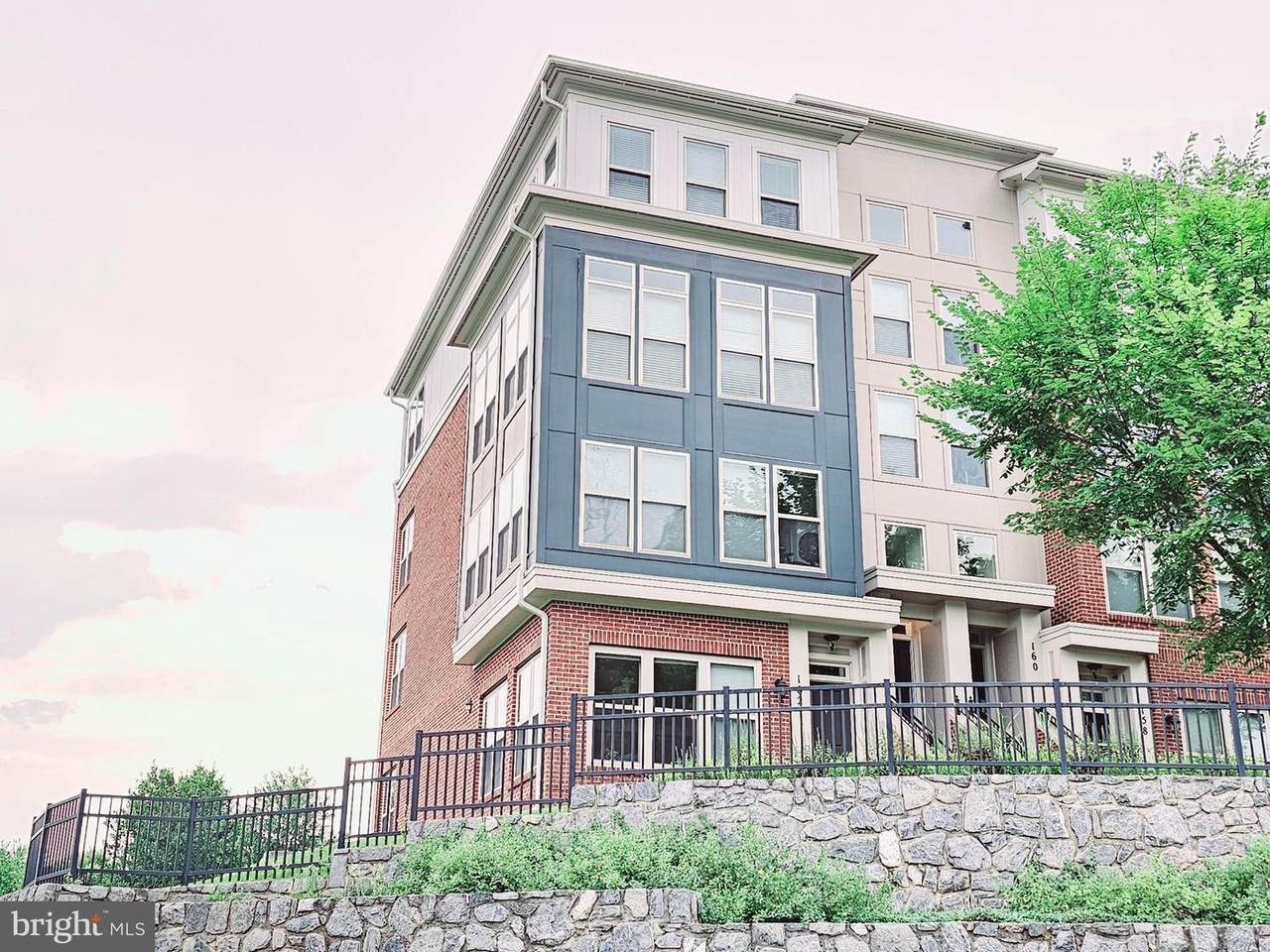 164 Copley Circle - Photo 1