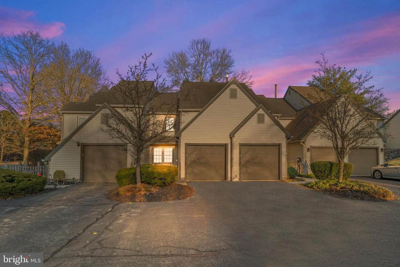 2 Woodlake Drive - Photo 1