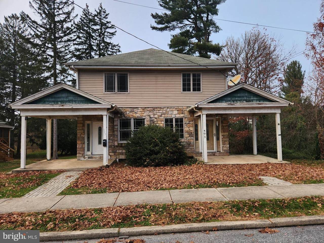 323 Orange Street - Photo 1