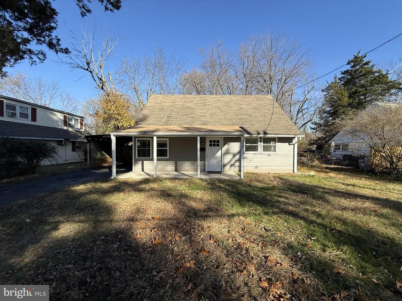 1060 Terrace Boulevard - Photo 1