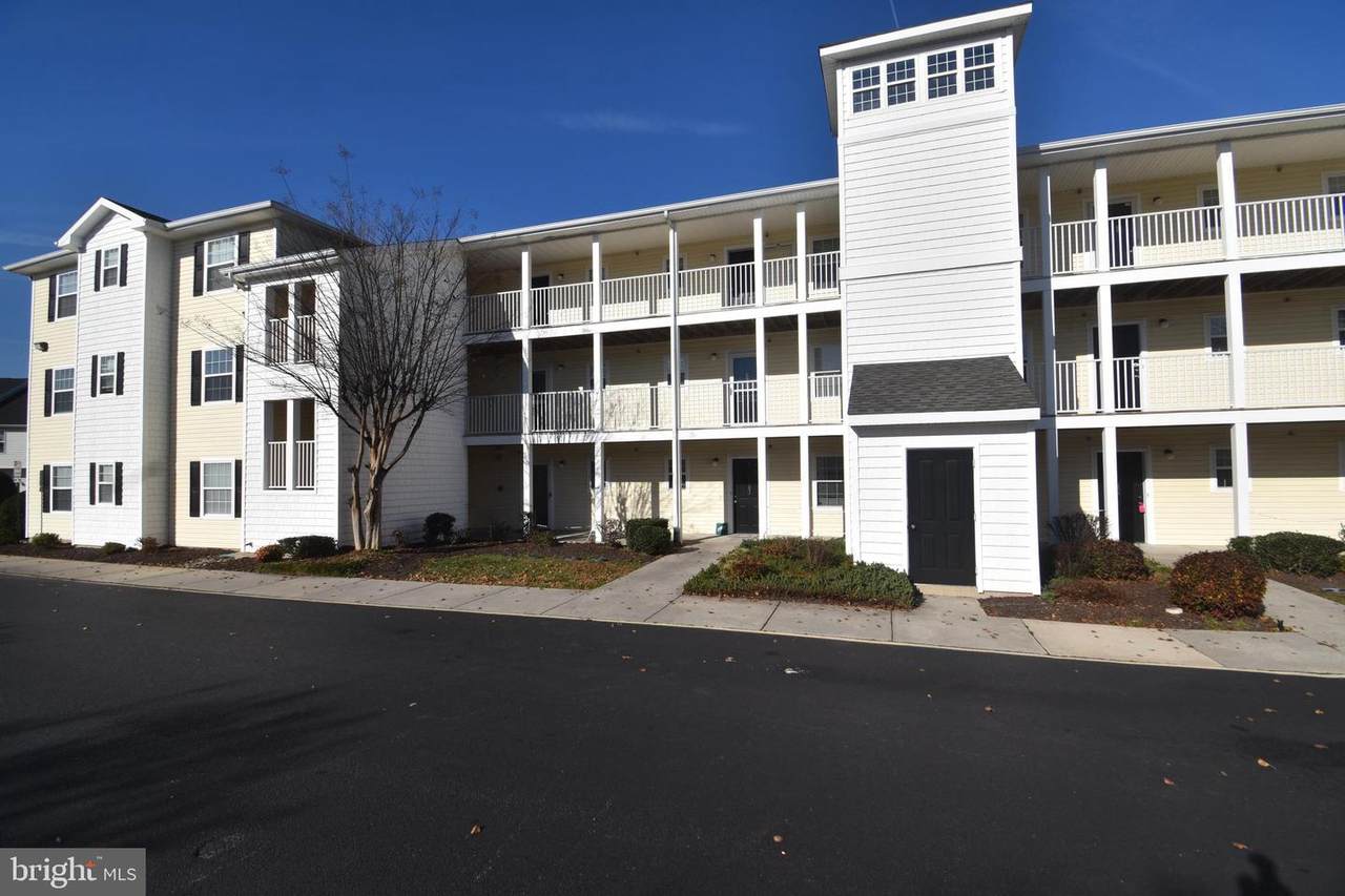 5202 Caitlins Way - Photo 1