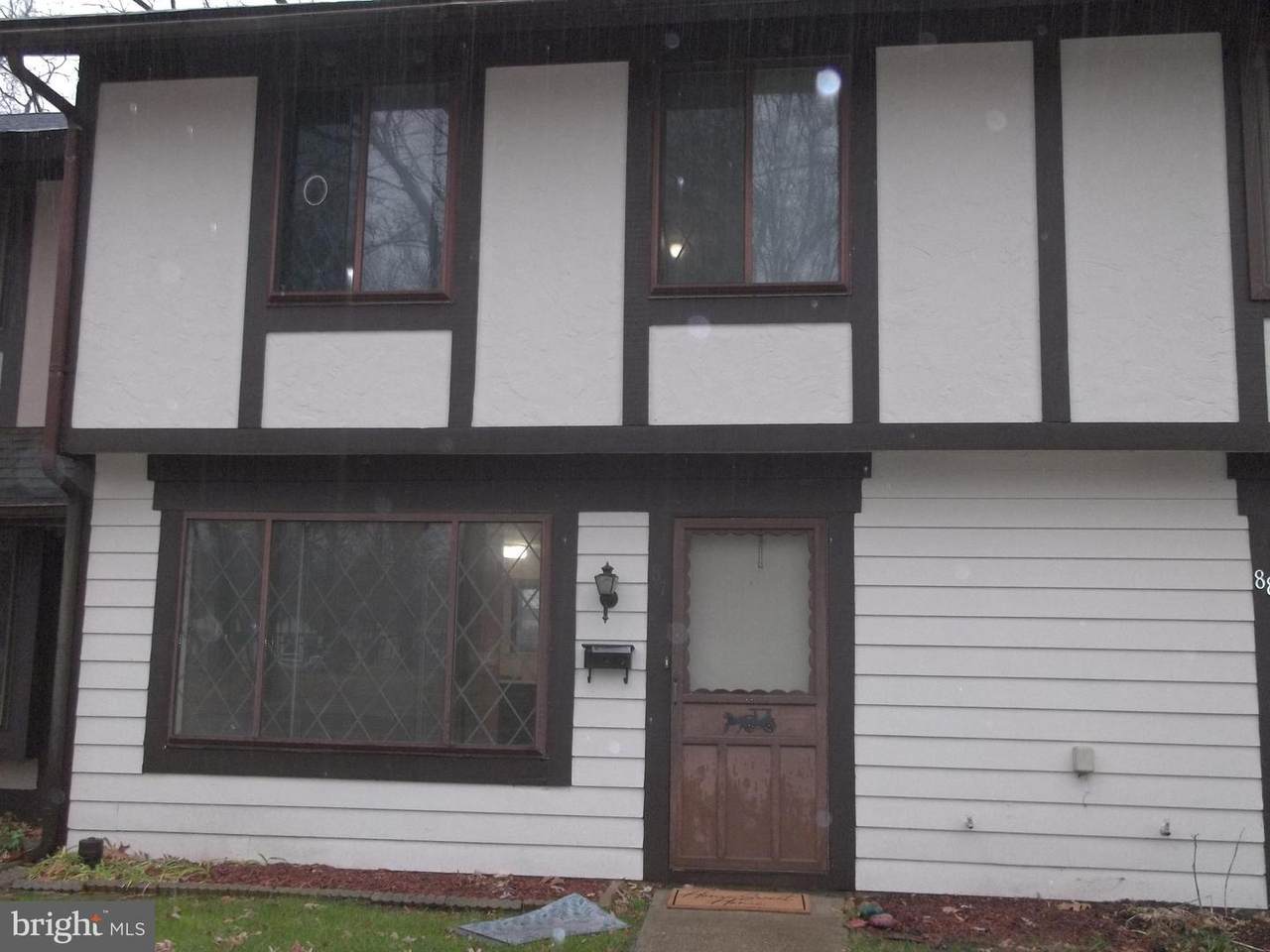 87 Beechnut Court - Photo 1