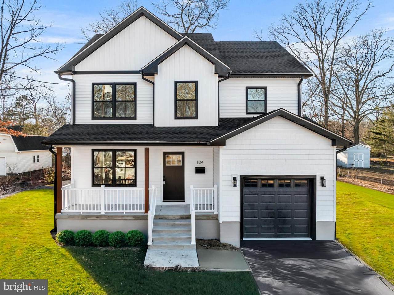 104 Clearview Avenue - Photo 1