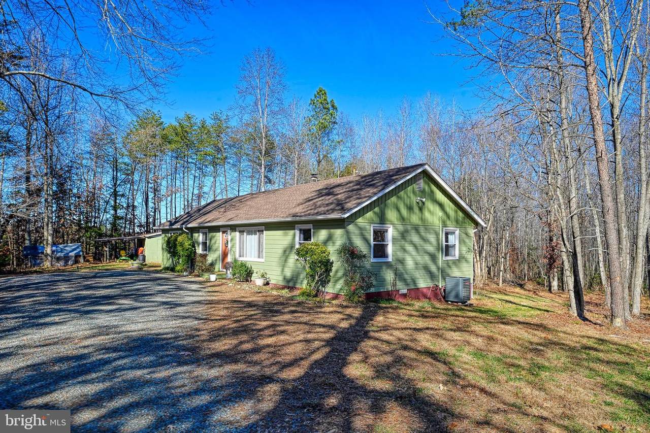 589 Three Chopt Road - Photo 1