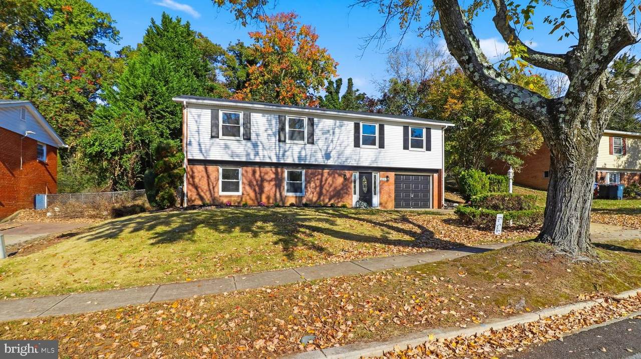 6118 Hellen Lee Drive - Photo 1