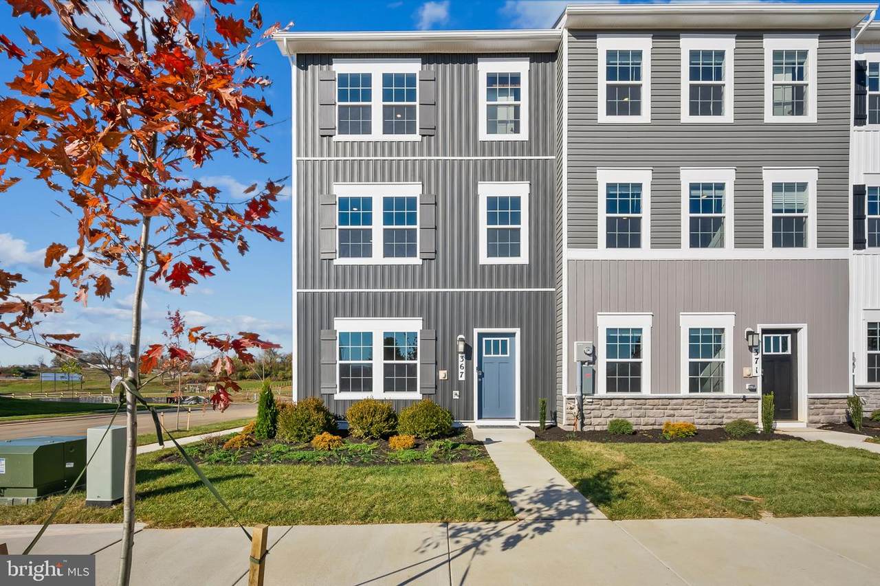 391 Eclipse Street - Photo 1