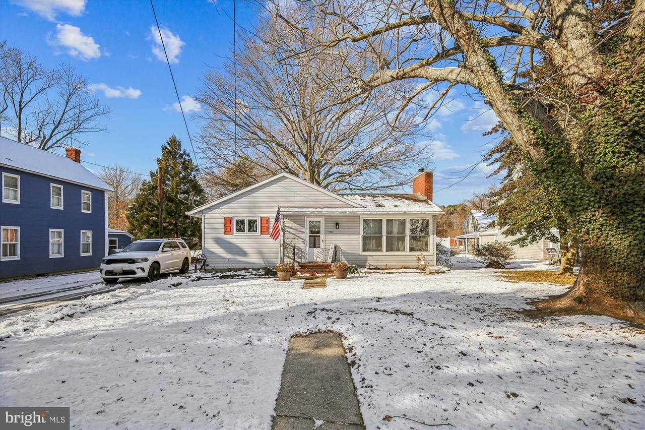 5916 Main Street - Photo 1