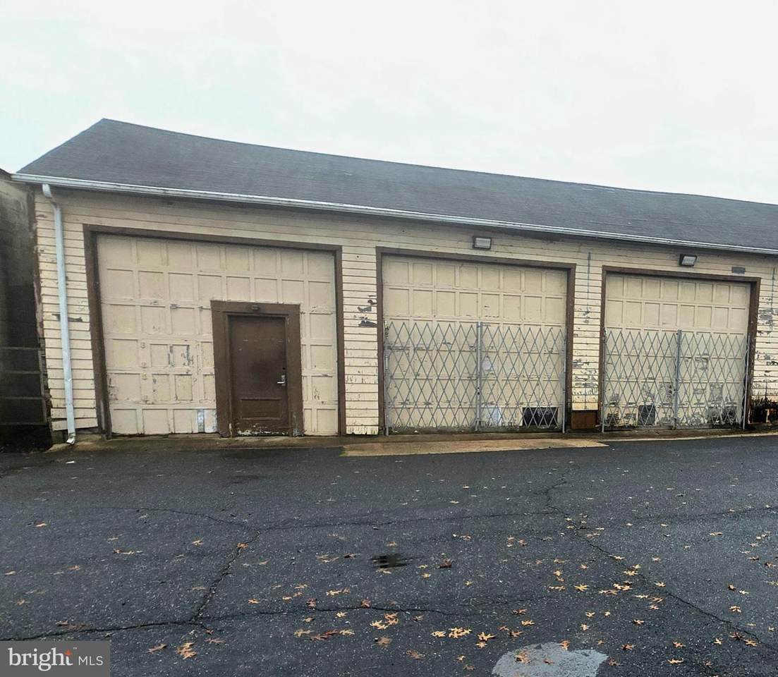 6 Post Road - Photo 1