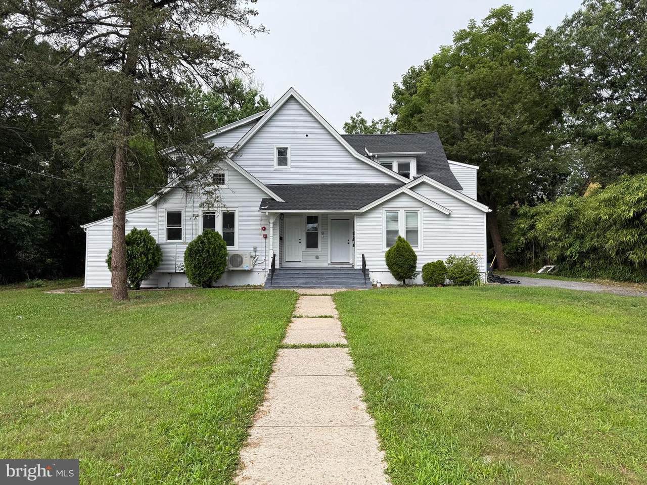 42 Cove Rd - Photo 1