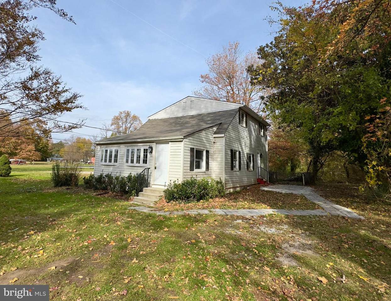 815 Seneca Park Road - Photo 1