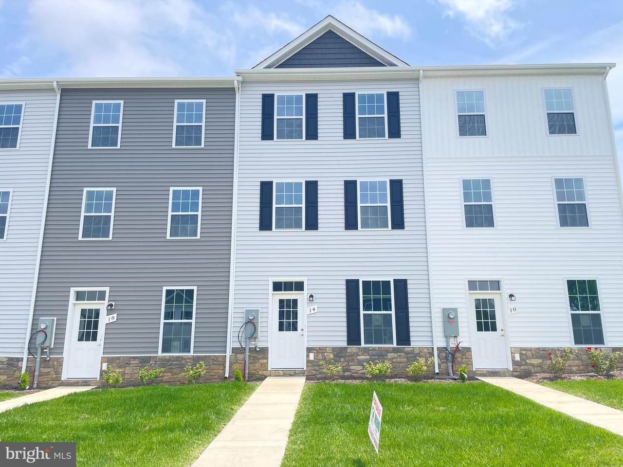 14 Snowdrop Court - Photo 1